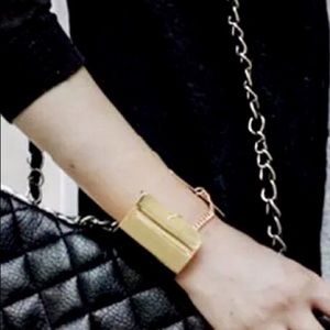 ✨Bold Gold✨Statement Bangle with Chain NEW NWT